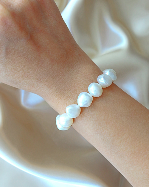 Baroque Freshwater Pearl Bracelet â€” 925 Sterling Silver & 18K Gold Plated